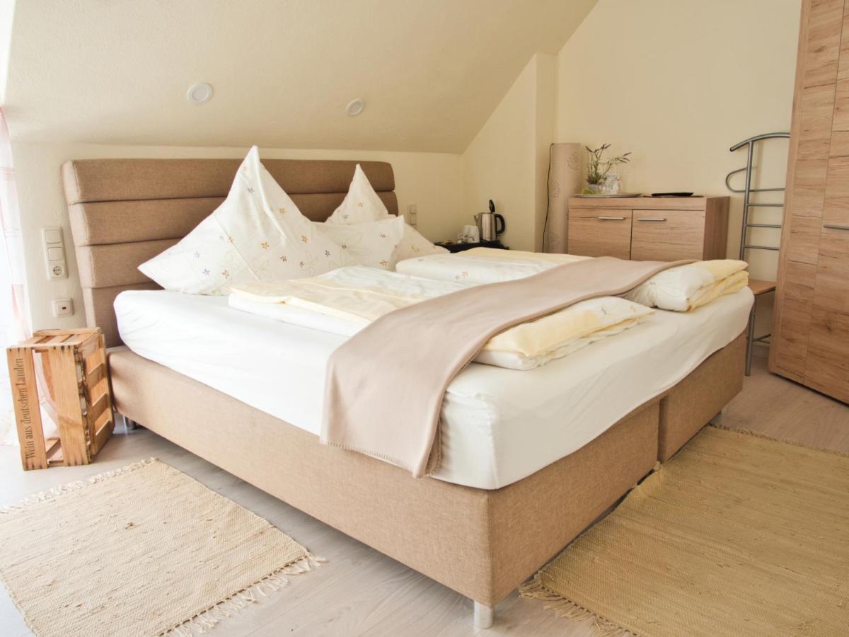 Kirschberghof Gaestehaus Und Weinverkauf Sommerhausen Ngoại thất bức ảnh