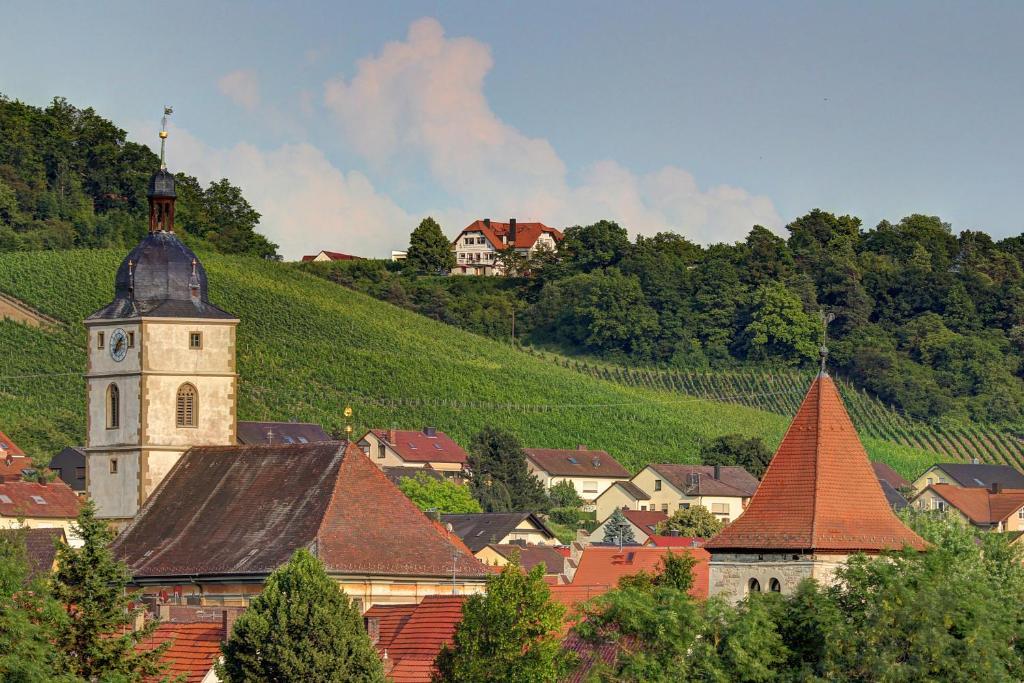 Kirschberghof Gaestehaus Und Weinverkauf Sommerhausen Ngoại thất bức ảnh