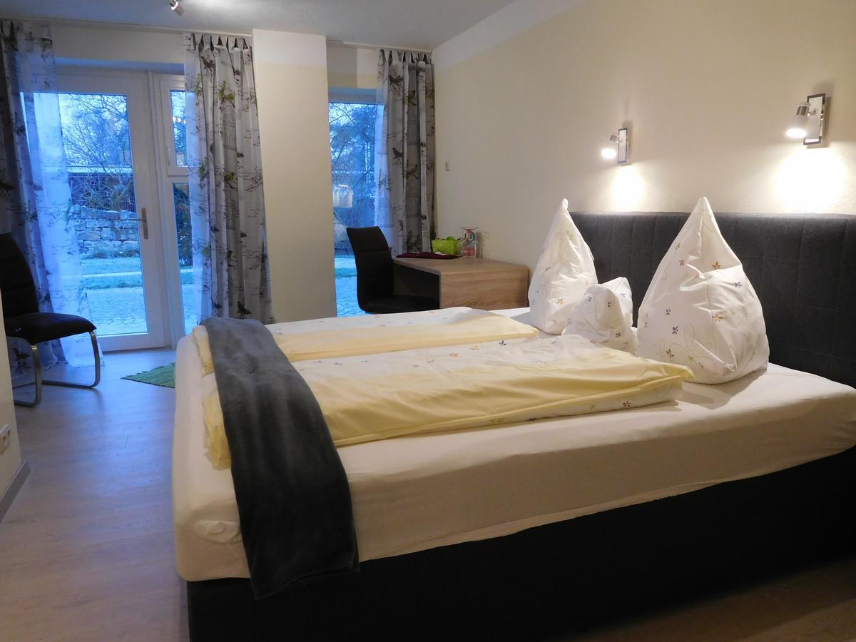 Kirschberghof Gaestehaus Und Weinverkauf Sommerhausen Ngoại thất bức ảnh